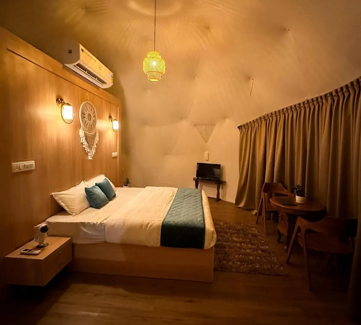 Hotel Wildglamps Athirappilly Inde